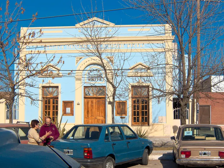 Street scene — Bahía Blanca, Argentina, 2008