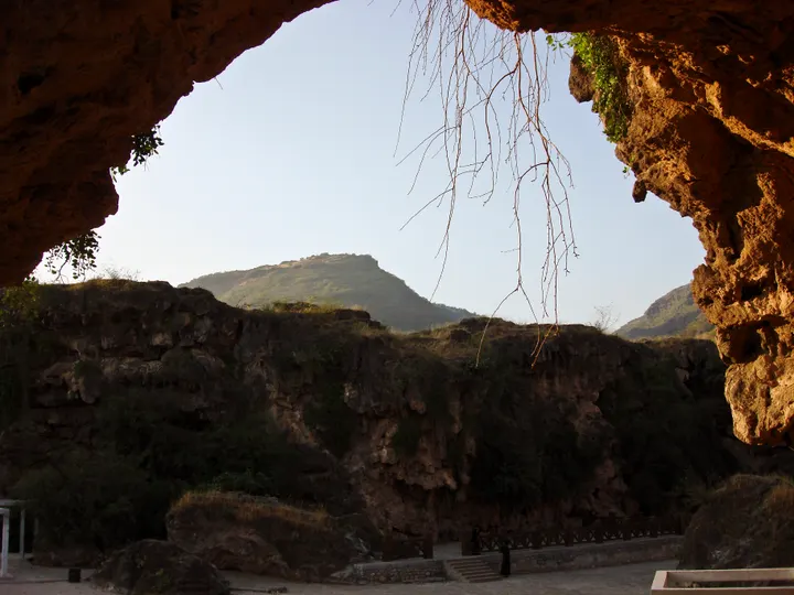 Ayn Sahnawt Springs — Salalah, Oman, 2009